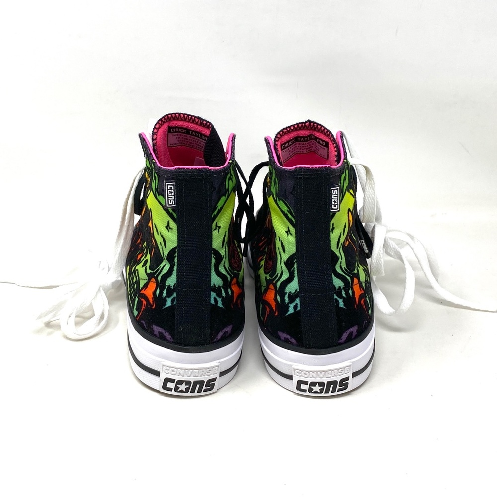 WORN ONCE - Hi-Top Neon Skull w/Velvet - Picture 4 of 10